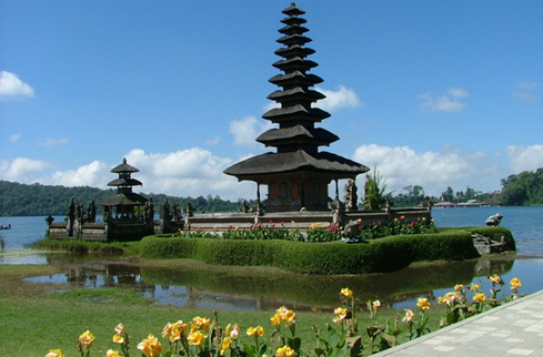 bali surfing tour